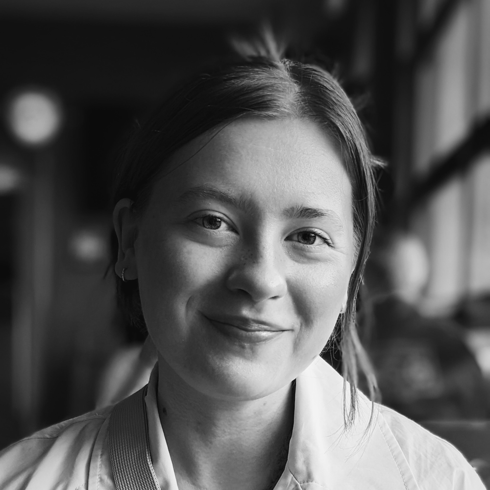 Mia Meredith Image